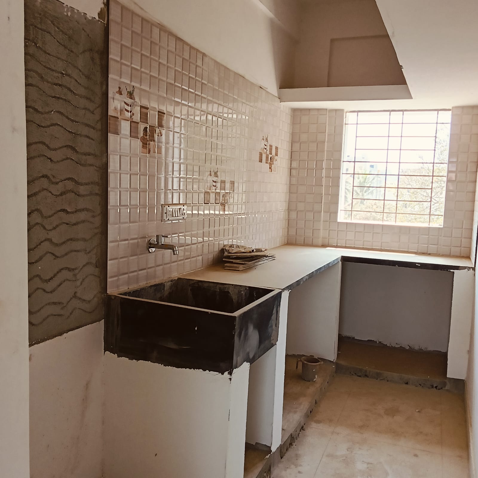 1 BHK RESIDENTIAL HOUSE